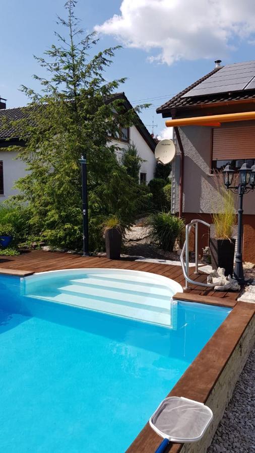 Schwarz Apartment *